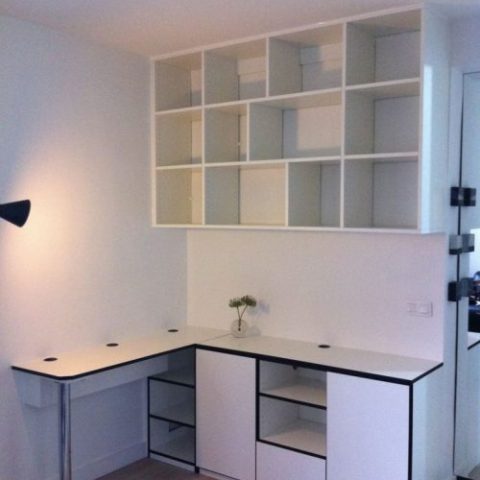 bureau d'angle blanc sur mesure à Paris